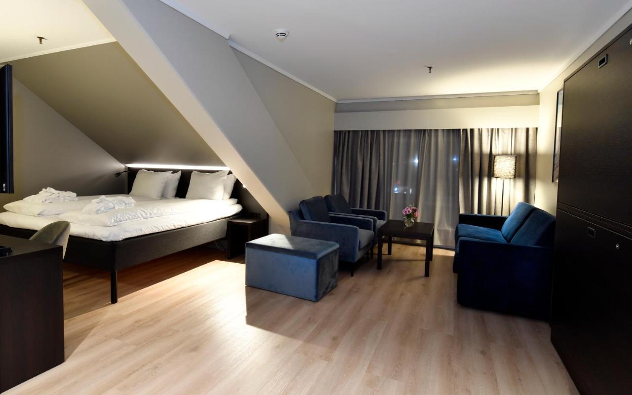 Thon Partner Hotel Baronen โอเลซุนด์ ภายนอก รูปภาพ